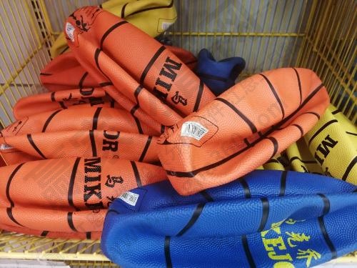 籃球,足球 籃球,足球